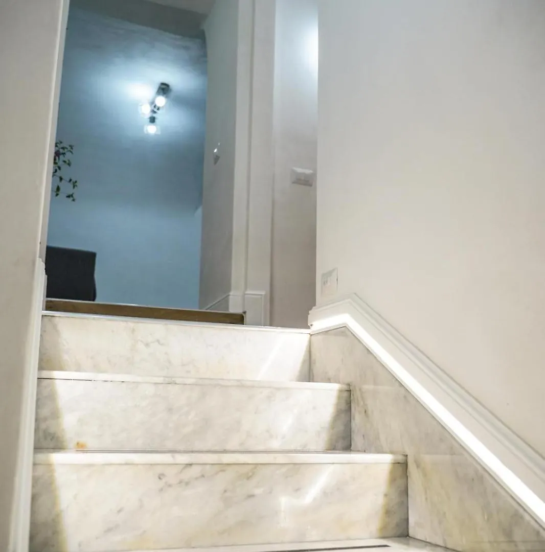 Dimora Cariati Apartment Naples